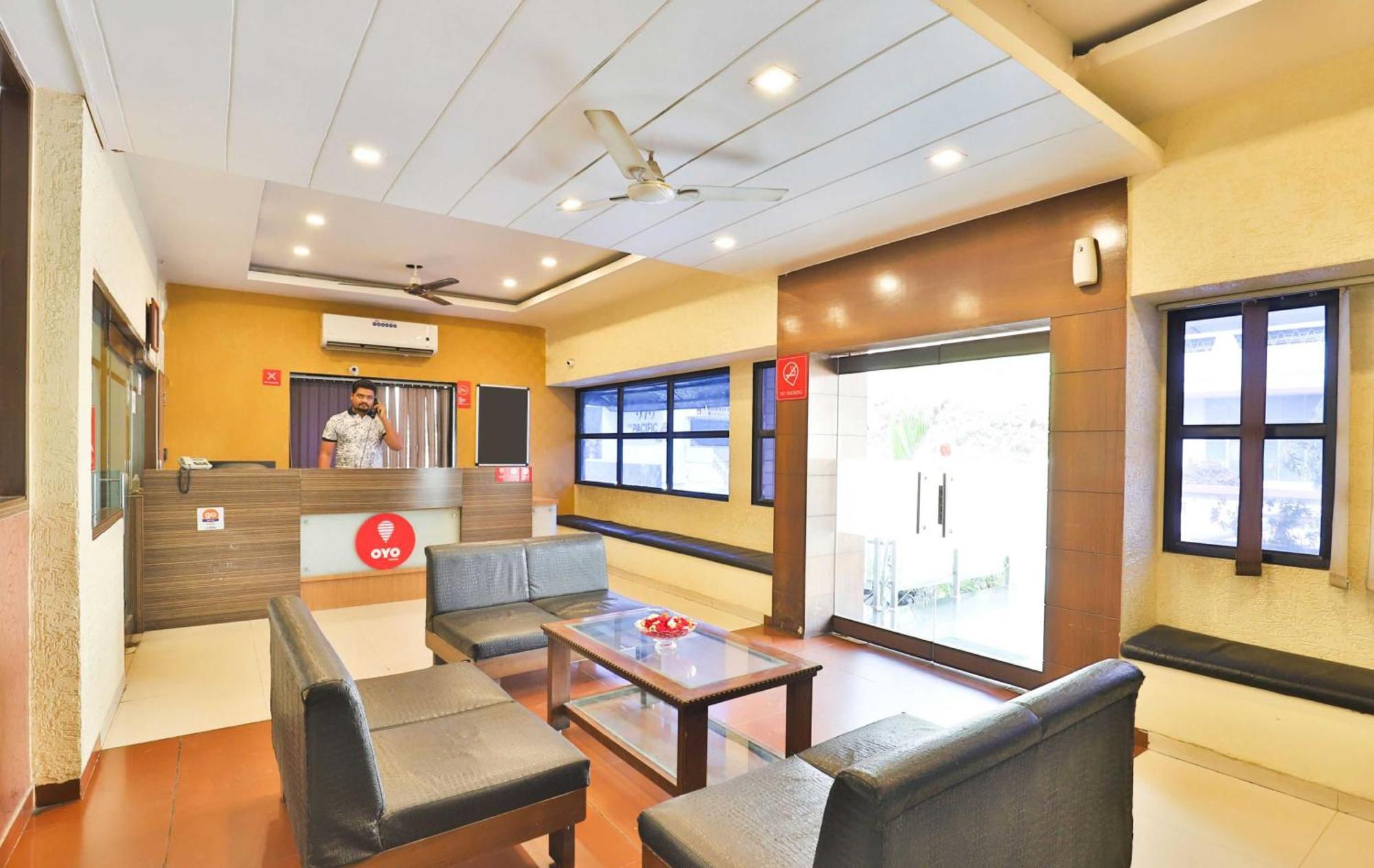 OYO 3444 Hotel Sunrise Gorwa Exterior foto