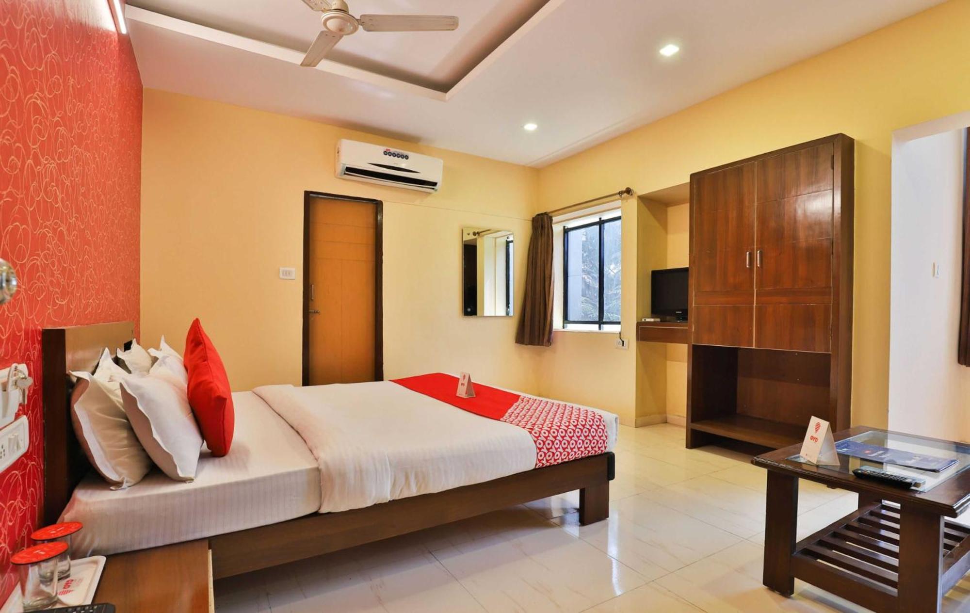 OYO 3444 Hotel Sunrise Gorwa Exterior foto