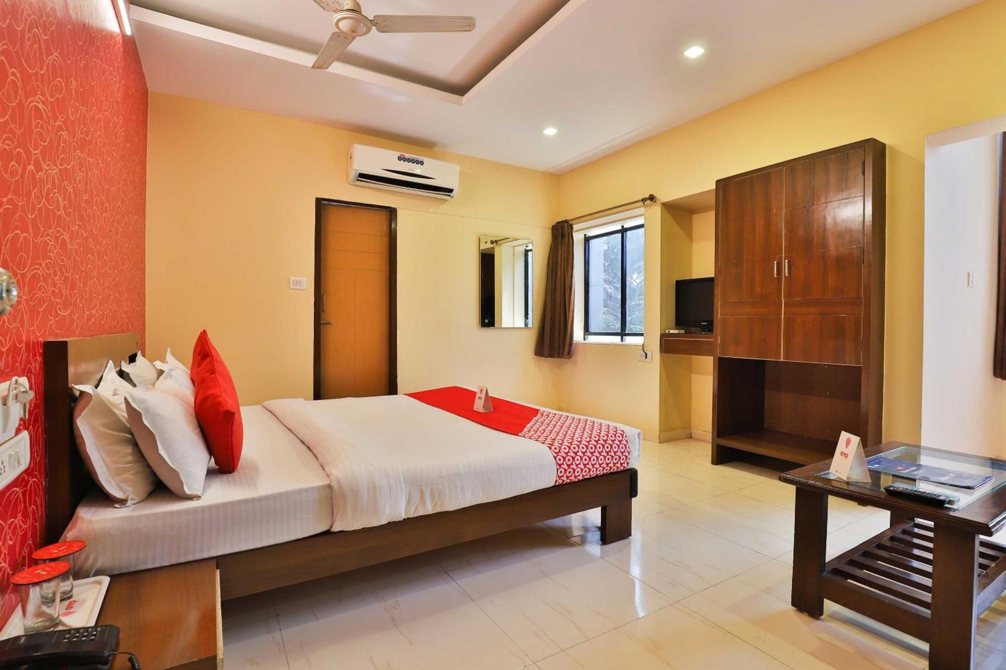 OYO 3444 Hotel Sunrise Gorwa Exterior foto