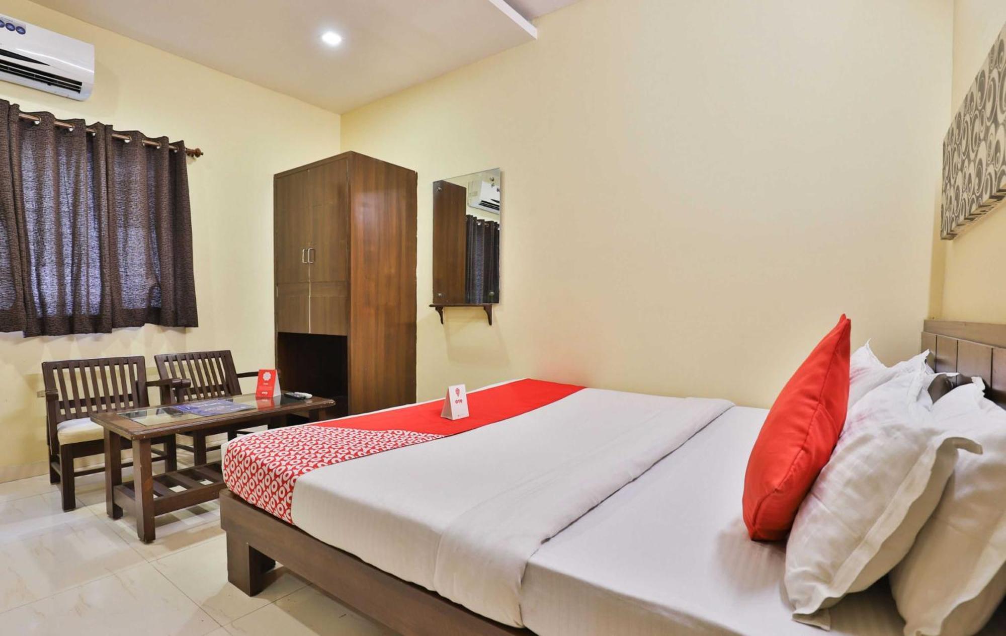 OYO 3444 Hotel Sunrise Gorwa Exterior foto