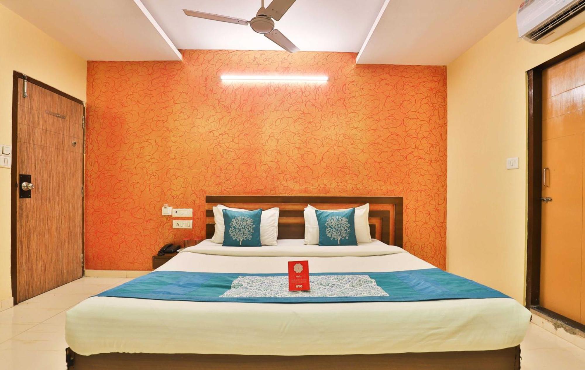 OYO 3444 Hotel Sunrise Gorwa Exterior foto