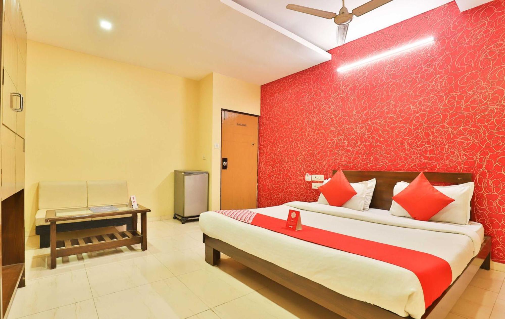 OYO 3444 Hotel Sunrise Gorwa Exterior foto