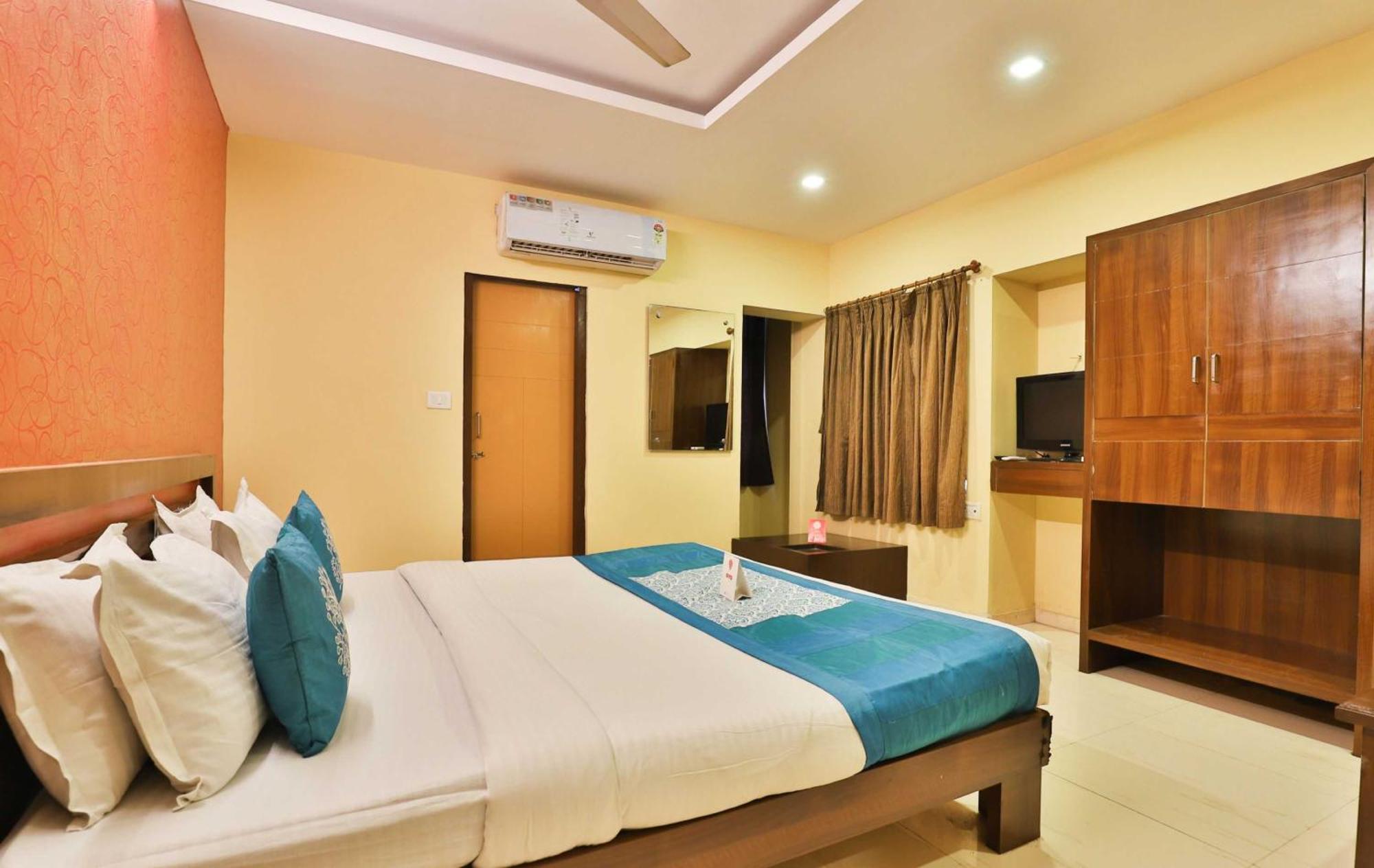 OYO 3444 Hotel Sunrise Gorwa Exterior foto